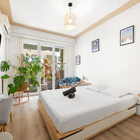 아파트 Bright & Cozy - Large Sunny Terrace 니스