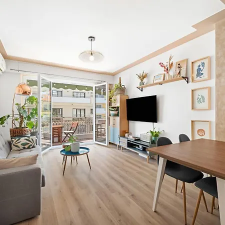 Bright & Cozy - Large Sunny Terrace